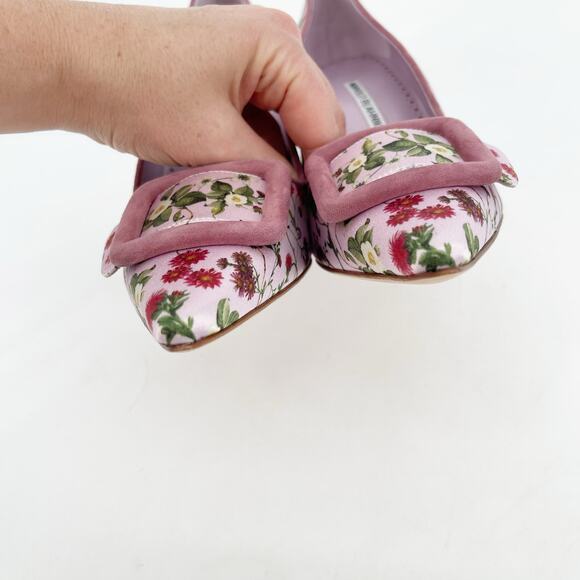 Manolo Blahnik Maysale Pink Floral Satin Buckle Pumps IT 39.5 Pointed Toe Heels - Picture 8 of 11